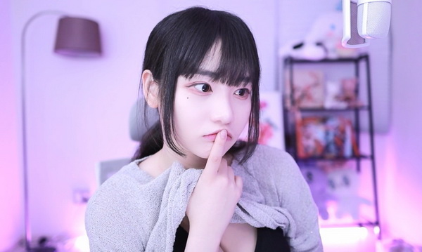 八重神子裸妆跳舞
