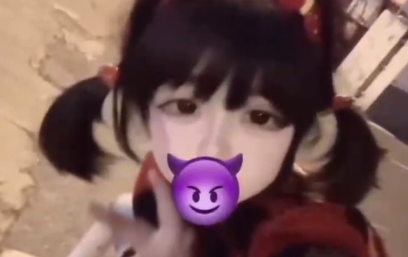 抖音网红三越子和宅妹