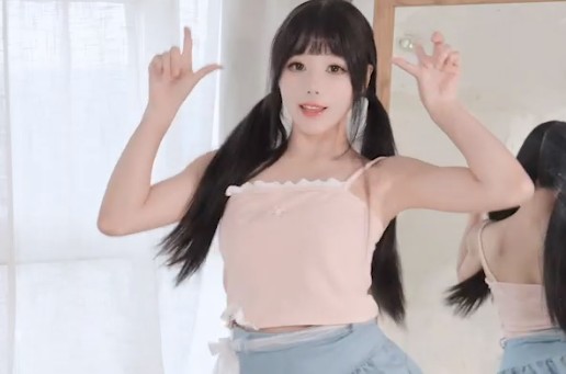 咬一口兔娘高清舞蹈视频
