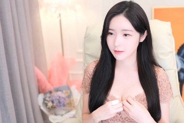 蜜桃影业传媒推广官方版