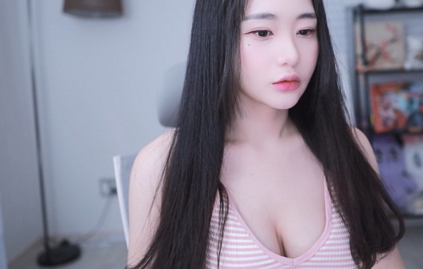 头埋在我花丛里