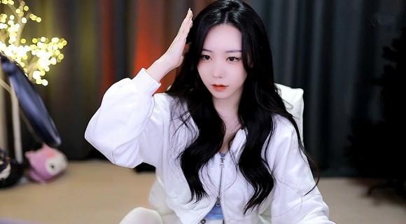 ŮͳԼʹô죺ߵvipһһ㣬޹4K