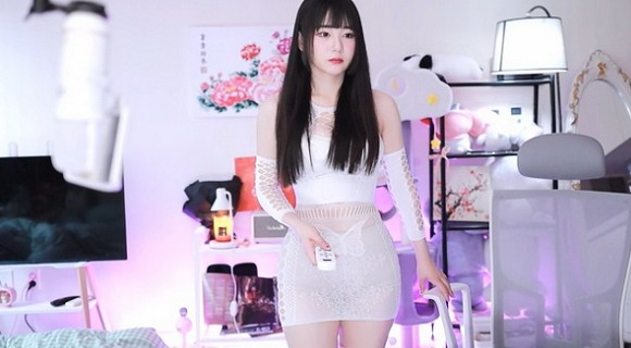 ۸Σ9.1Ѱ涯棺ߵŮҹֱȫ飡