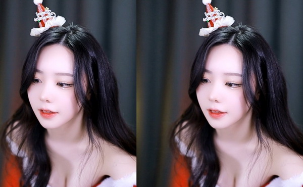 胸前两个球球图片