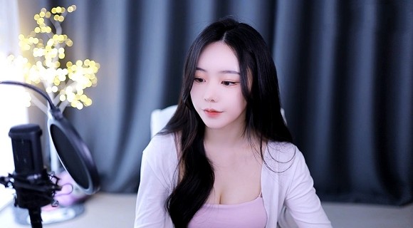 秘密通道3秒自动跳转不会很卡