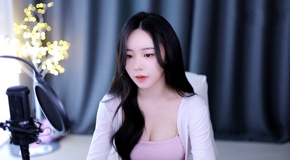 ³