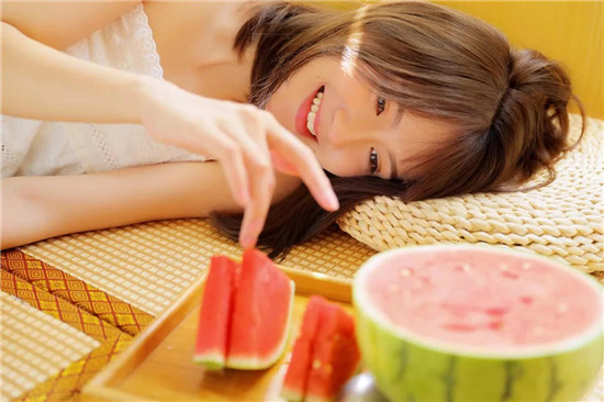 ˿ϲݮտ棺ѵƵ